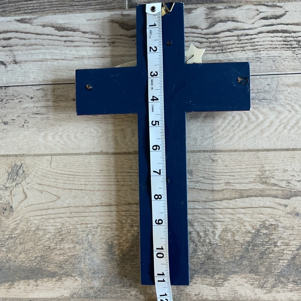 Cross - Picture 3 of 3